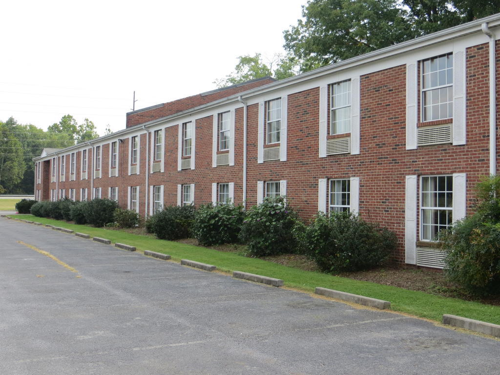 Americourt Hotel And Suites - Elizabethton Экстерьер фото