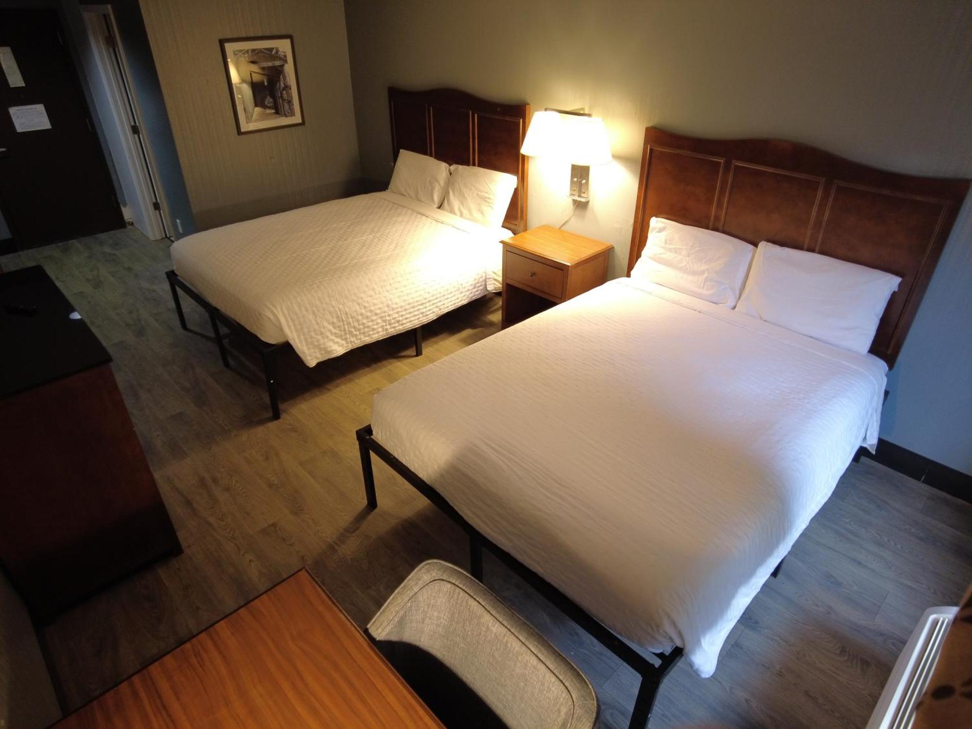 Americourt Hotel And Suites - Elizabethton Экстерьер фото